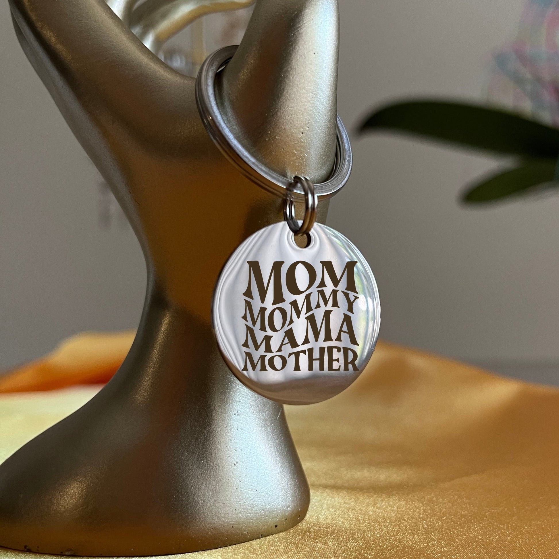 Mom Mommy Mama Mother Keychain, Custom Handmade Gifts, Gift for New Mother, Mother's Day Gifts
