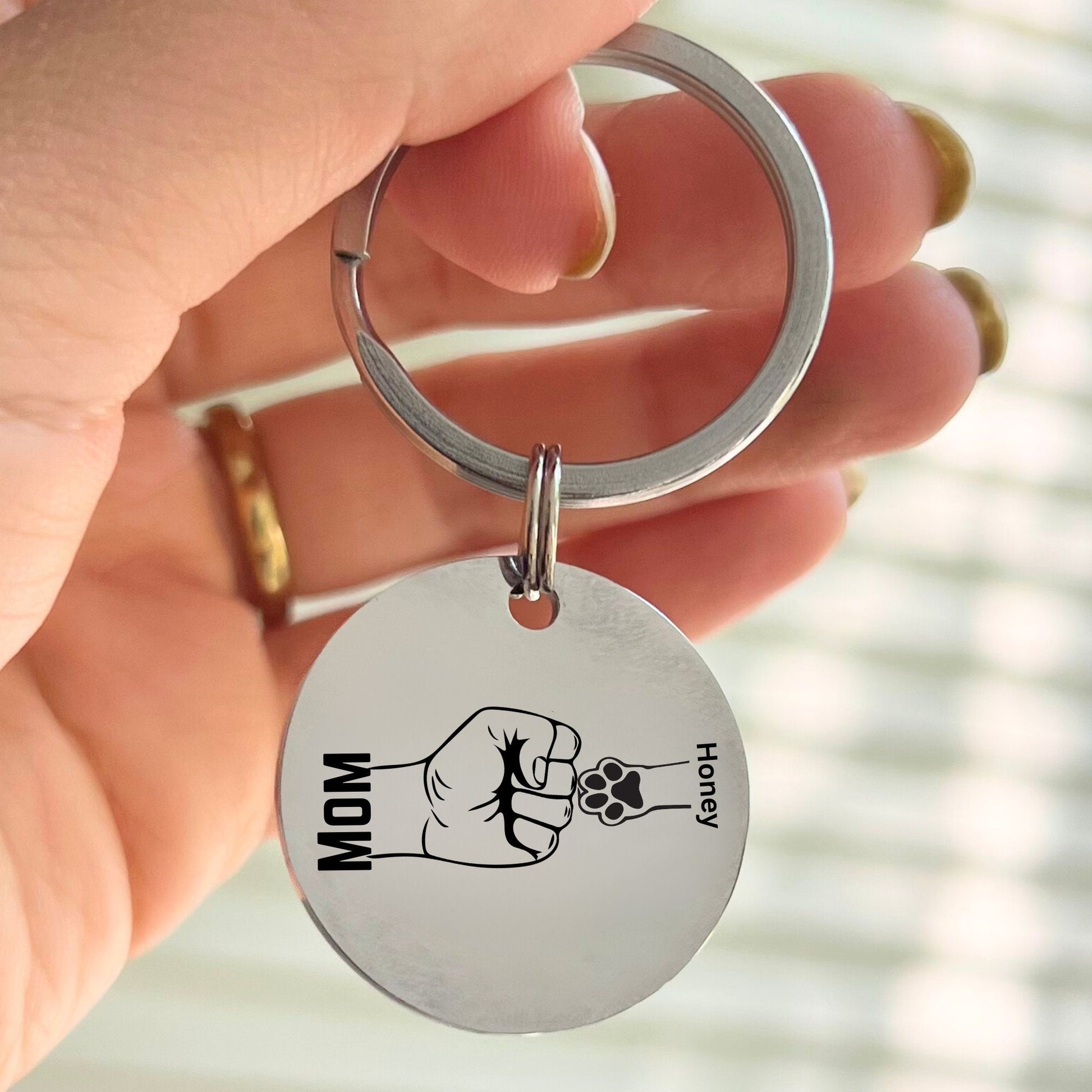 Personalized Fist Bump Keychain: Custom Mom, Dad & Paw Print Stainless Steel Gift
