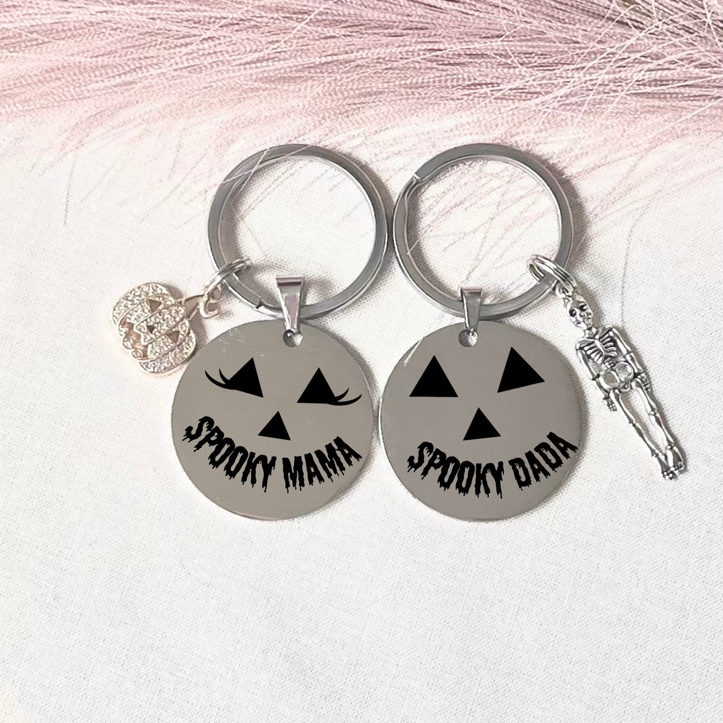 Personalized Stainless Steel Halloween Family Keychain - Spooky Custom Gift