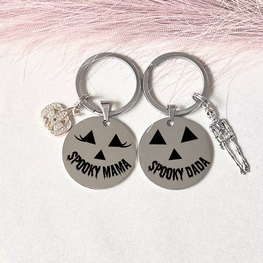 Personalized Stainless Steel Halloween Family Keychain - Spooky Custom Gift